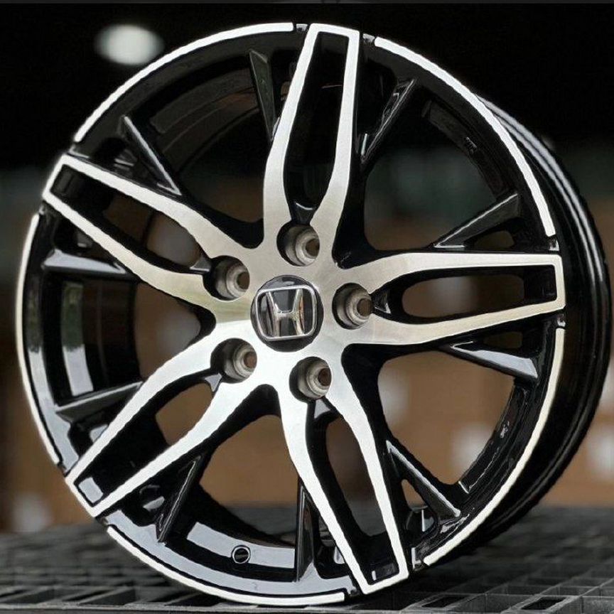 Литые диски Honda 8×R18 5×114.3
