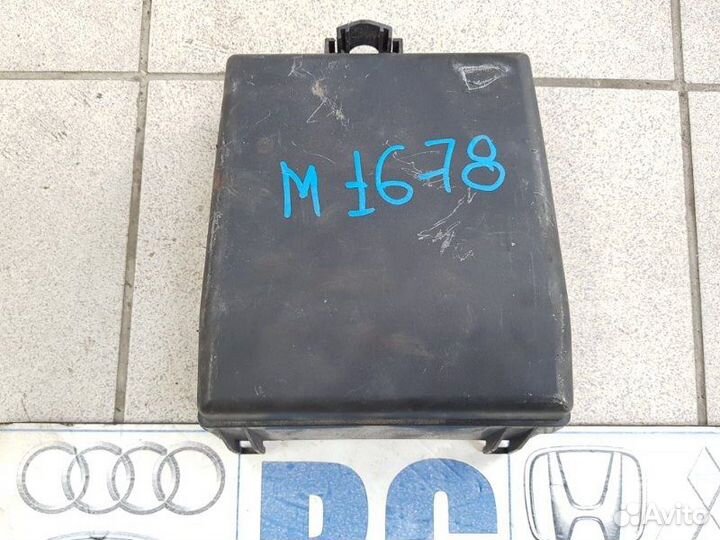 Крышка блока предохранителей Kia Sportage 2.0 G4KD