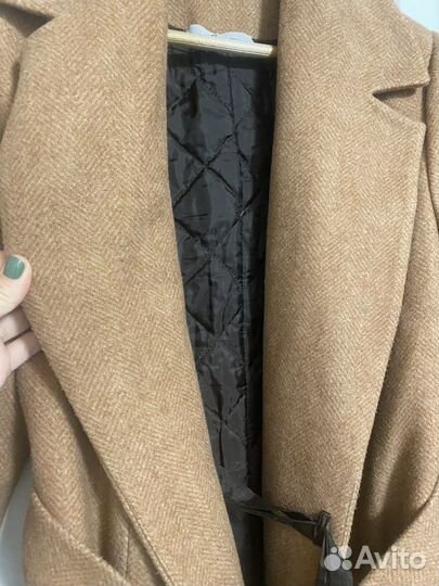 Пальто шерстяное