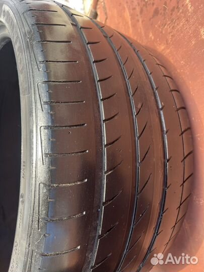 Dunlop SP Sport Maxx GT 285/35 R21 и 325/30 R21
