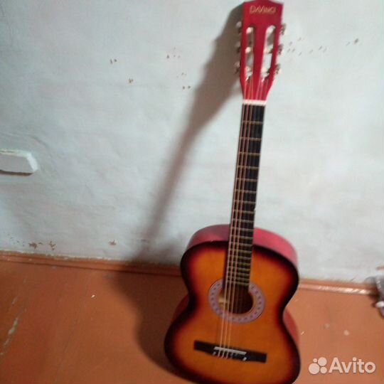 Гитара 6 струнная