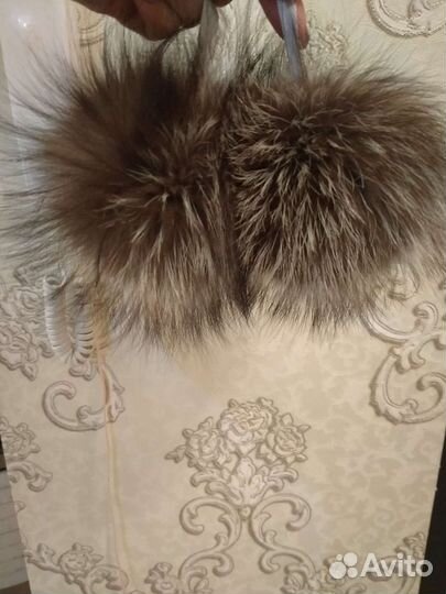 Меховые помпоны
