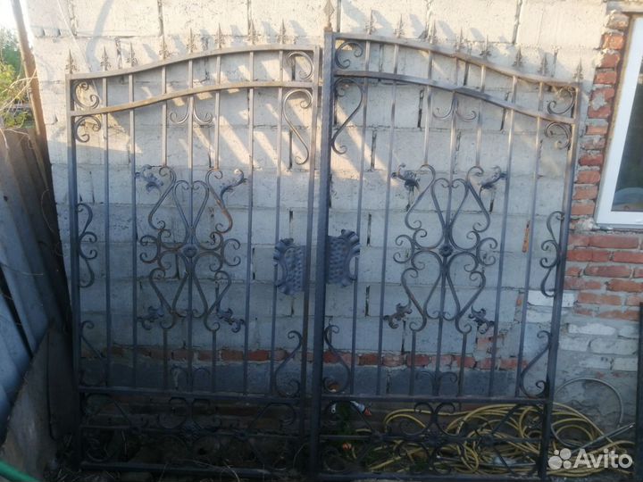 Ворота кованые