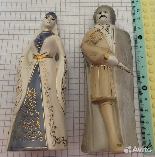 Статуэтка фарфор горец и горянка