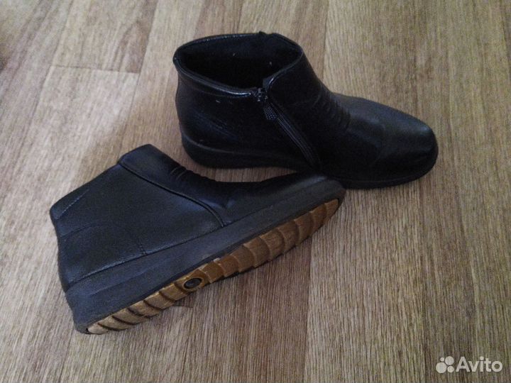 Ботинки женские демисезонные
