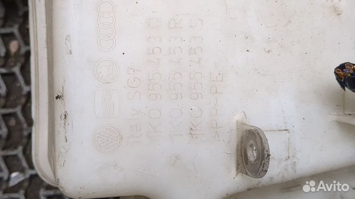 Бачок омывателя Skoda SuperB, 2011