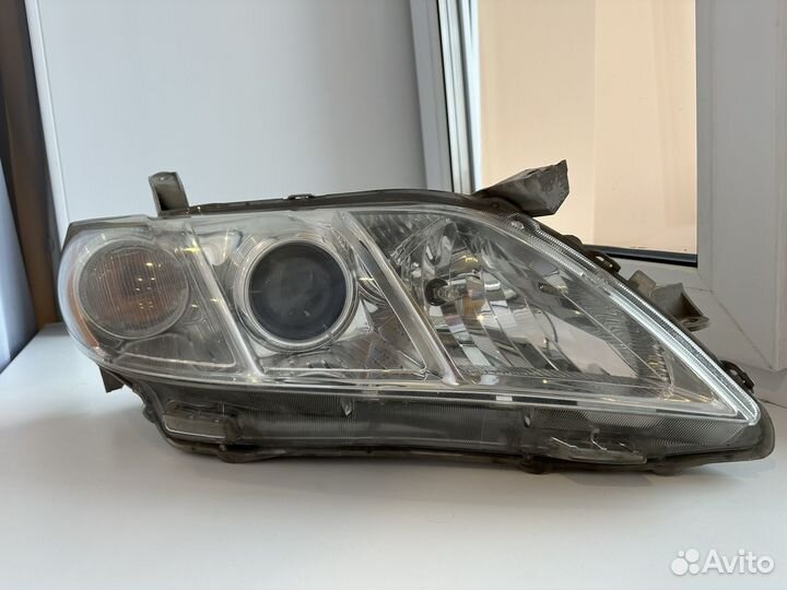 Фара правая Toyota Camry V40 2006-2011