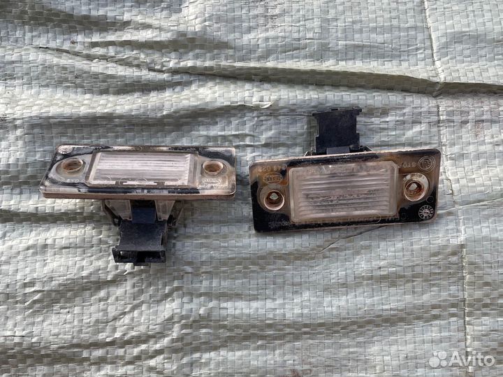 Фонарь подсветки номерного знака Skoda Fabia 2001