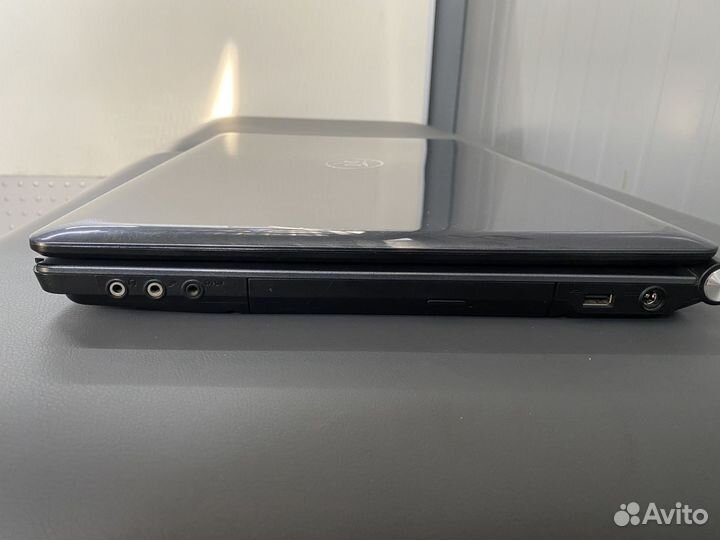 Ноутбук dns 9270D