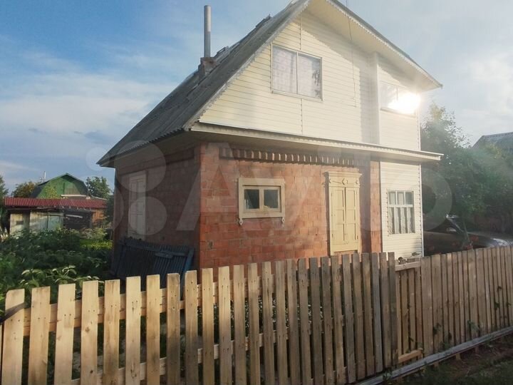 Дача 50 м² на участке 5 сот.