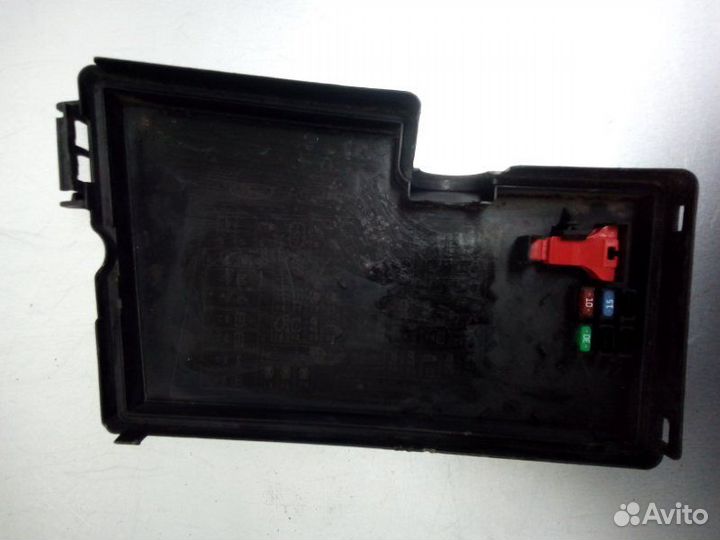 Крышка блока предохранителей Ford Focus 2 хэчбэк 1