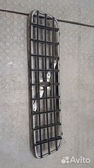 Решетка радиатора Volvo XC90, 2004