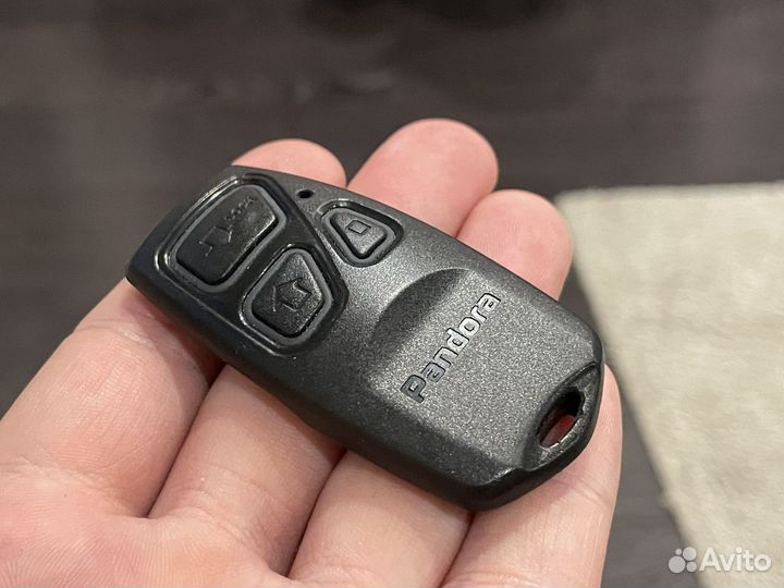 Pandora брелок R322