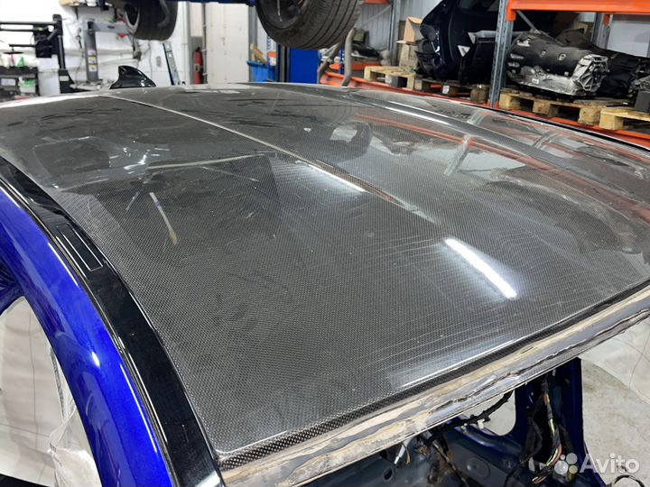 Карбоновая крыша BMW M5 F90 со стойками