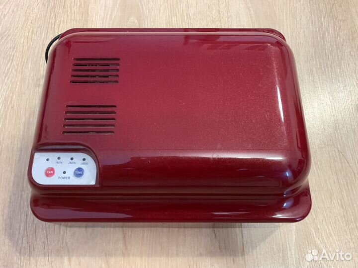 Уф лампа для ногтей