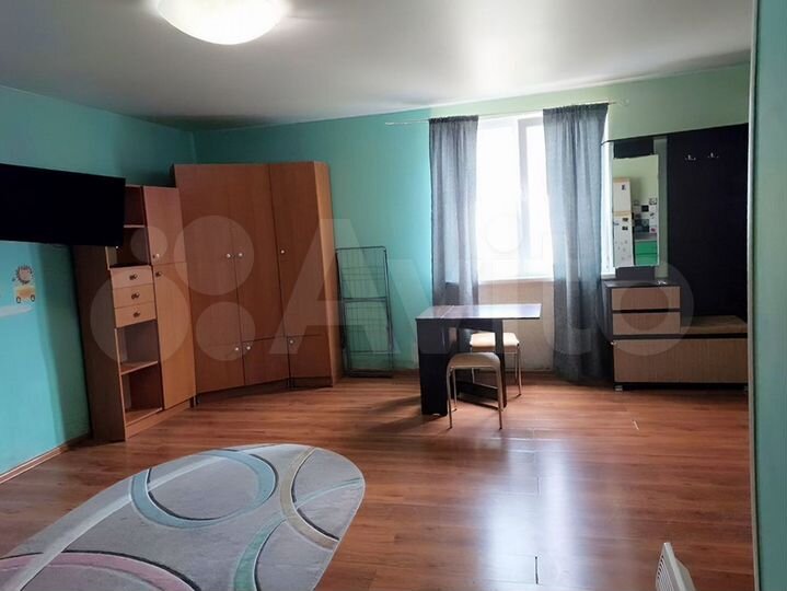 Дом 38 м² на участке 3 сот.