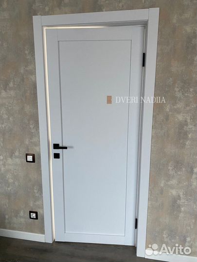 Двери межкомнатные белые