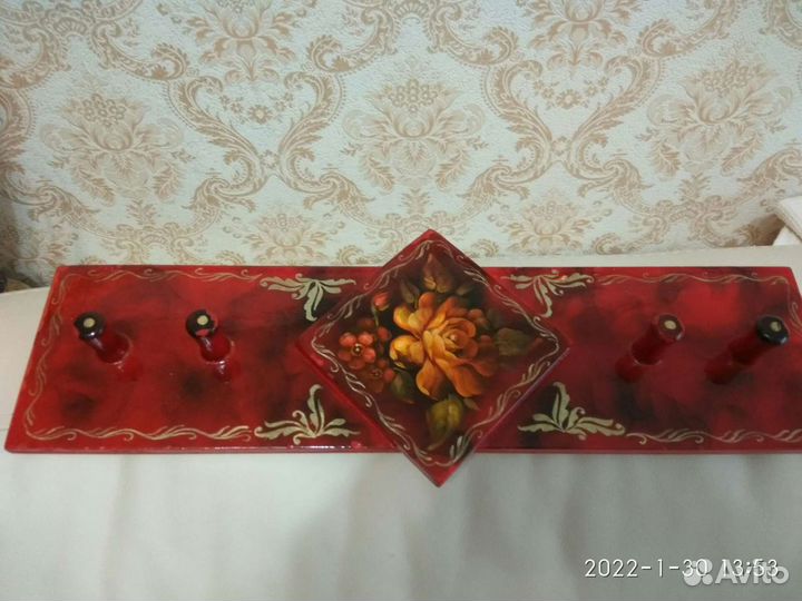 Декоративная вешалка.(ручная работа)