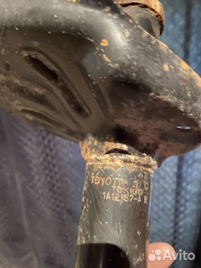 Стойки амортизатора toyota Highlander ll