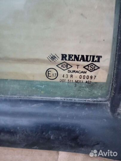 Renault Megane 2 задняя правая форточка