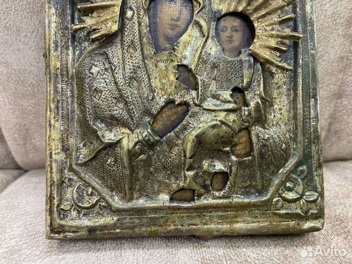 Икона. Иверская Богородица с младенцем