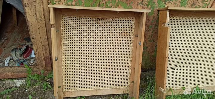 Экран на батарею отопления массив