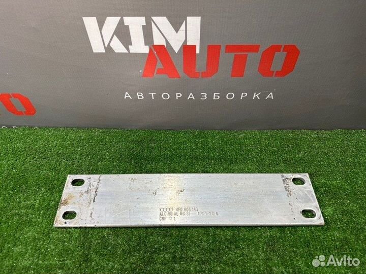 Кронштейн кузова Audi A6 C6 Quattro седан 3.2 2007