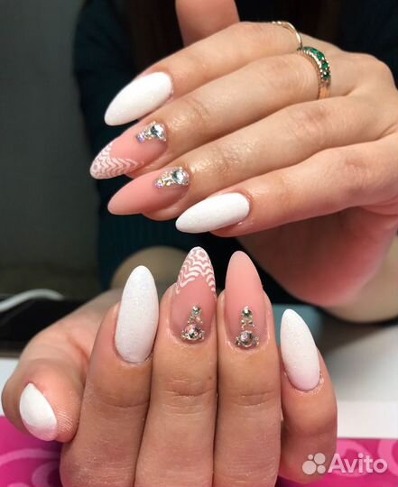 Покрытие гель лаком с укреплением ногтевой пластин