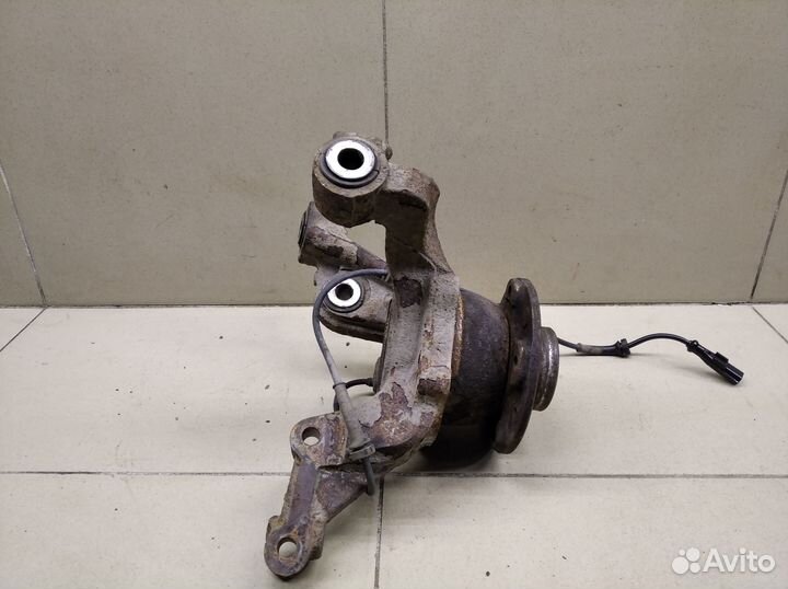 Кулак поворотный задний левый Duster 2012