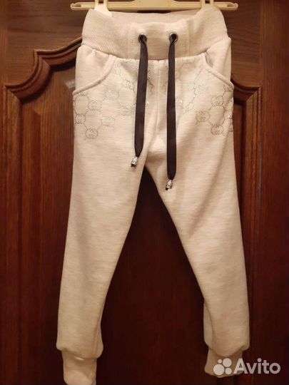 Спортивный костюм утепленный