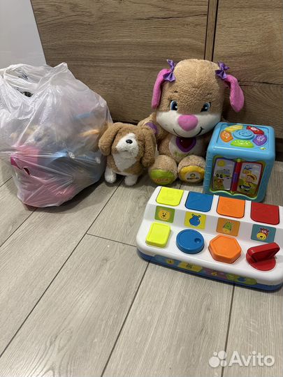 Развивающие игрушки пакетом