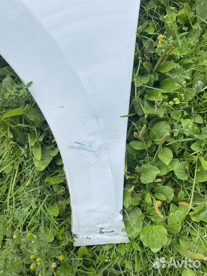 Крыло переднее левое на volkswagen polo 6