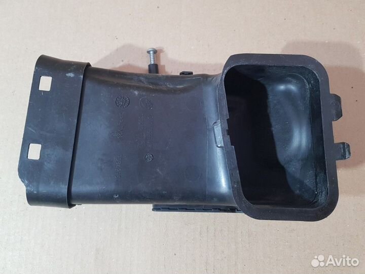 Вентиляционный канал Bmw 5 F10 N55B30 2011