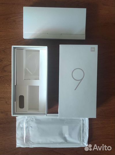Коробка Телефон Xiaomi mi 9