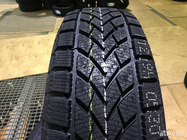 Windforce Snowblazer 225/70 R16 107T