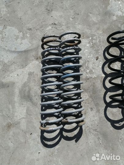Заводские пружины бочки Гранта Калина Приора