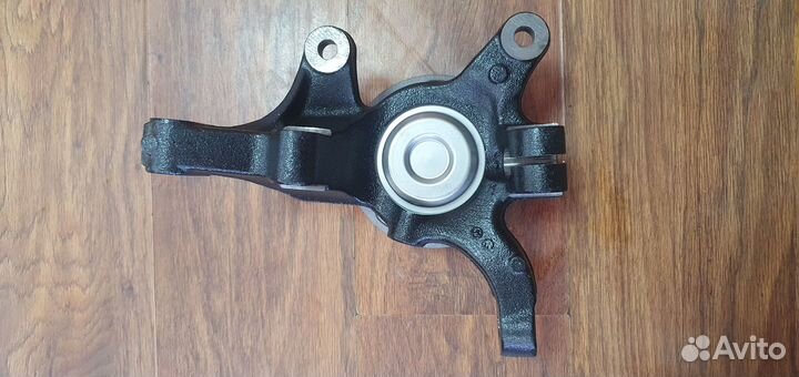 Поворотный кулак Mercedes Vito/Viano W639