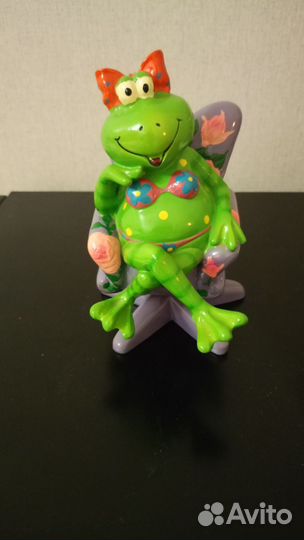 Копилка для денег лягушка