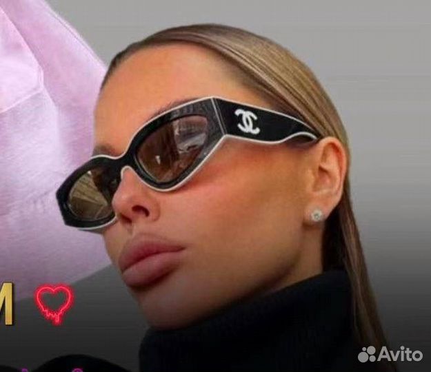 Солнцезащитные очки Chanel