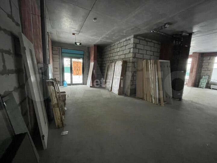 Сдам торговое помещение, 108 м²