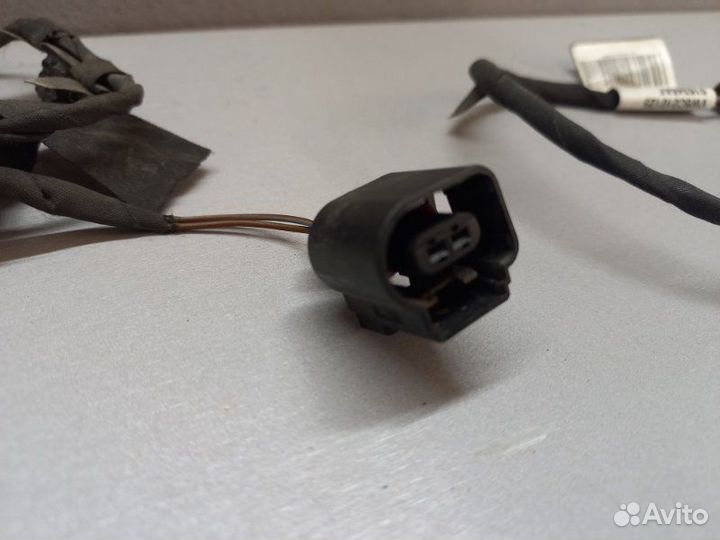 Проводка бампера задняя Volkswagen Passat B7 2012
