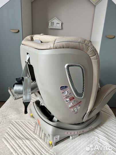 Автокресло happy baby i unix 0+