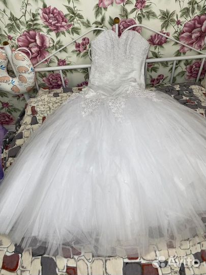 Свадебнле платье