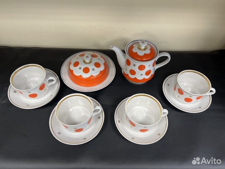 Чайный набор красные круги Сумской фарфоровый заво