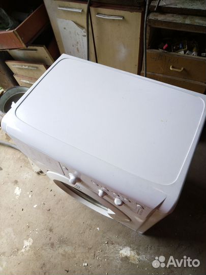 Стиральная машина Indesit