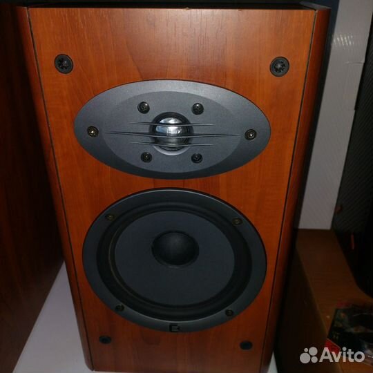Акустические колонки полочники