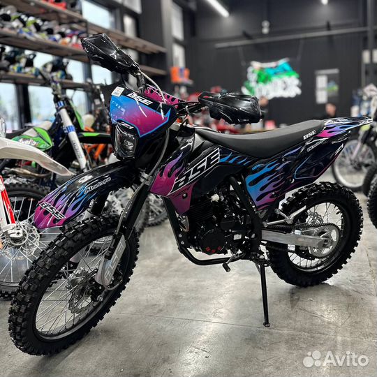 Кроссовый мотоцикл BSE Z1