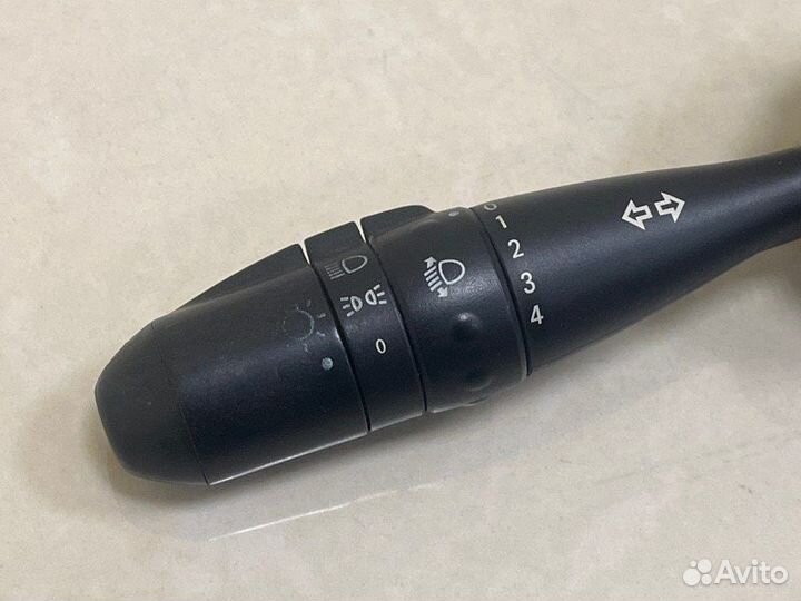 Подрулевой переключатель поворотов Mitsubishi Colt