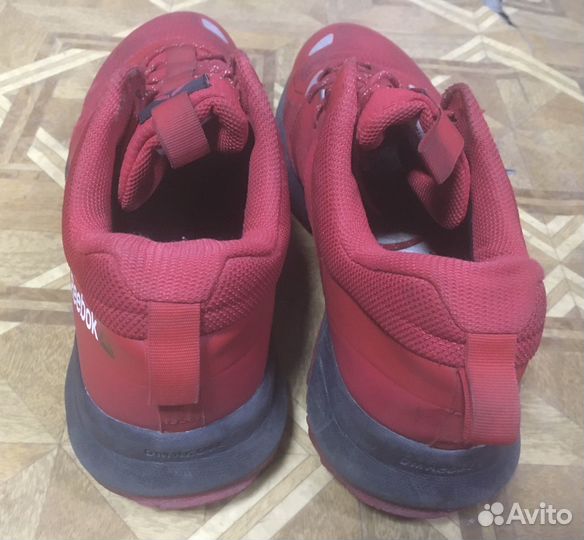 Кроссовки Reebok р43 бу