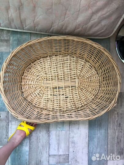 Лежанка для животных бу 74*54см